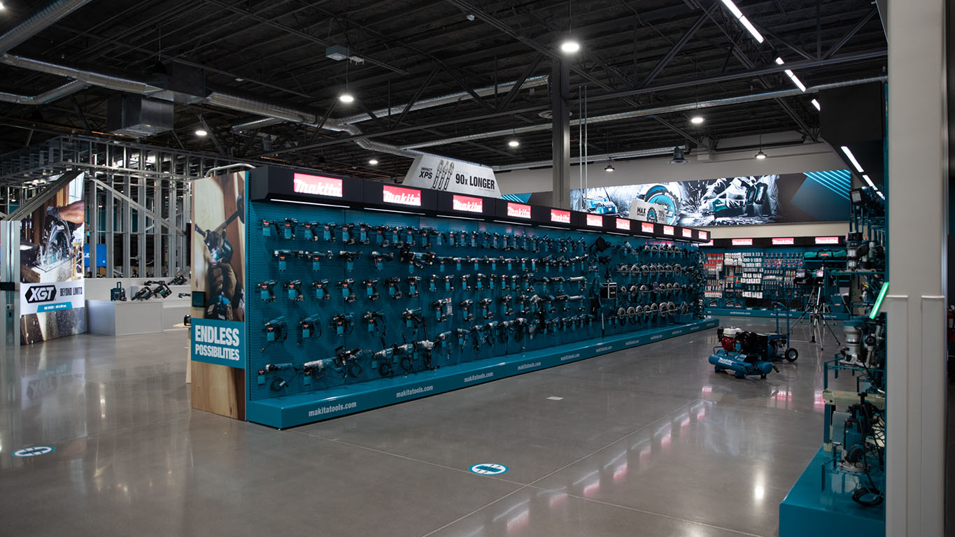 Makita Reno Training Center Photo Gondolas